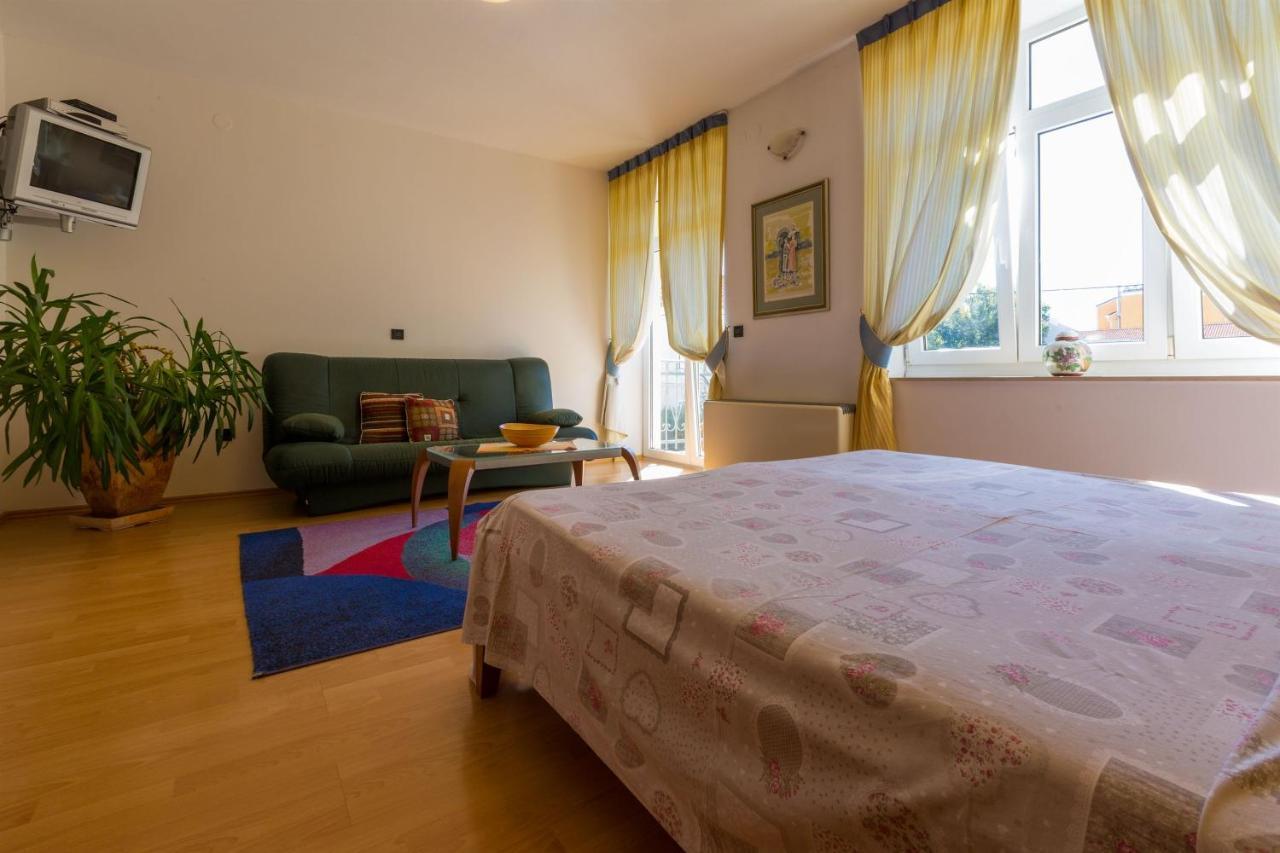 Apartments Villa Katarina 塞尔瑟 外观 照片